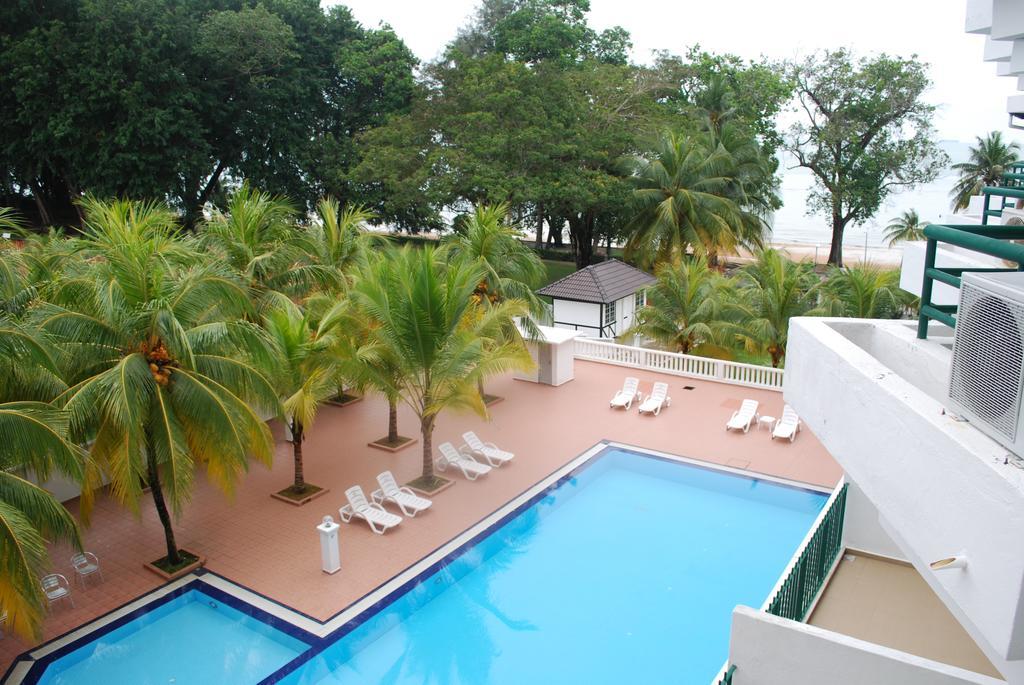 Akar Beach Resort Porto Dickson Quarto foto